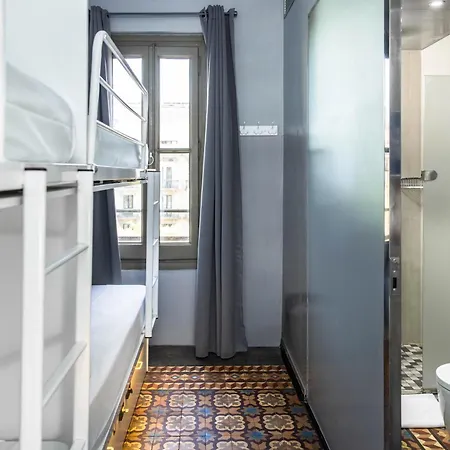 Urbany Hostel Bcn Go!-2